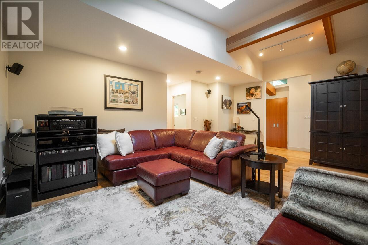 4682 Eastridge Road, North Vancouver, British Columbia  V7G 1K4 - Photo 23 - R2983855
