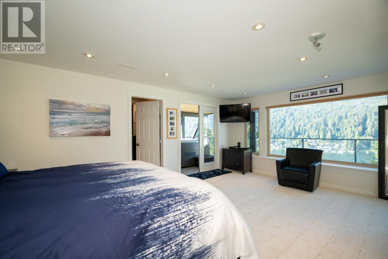 4682 Eastridge Road, North Vancouver, British Columbia  V7G 1K4 - Photo 32 - R2983855
