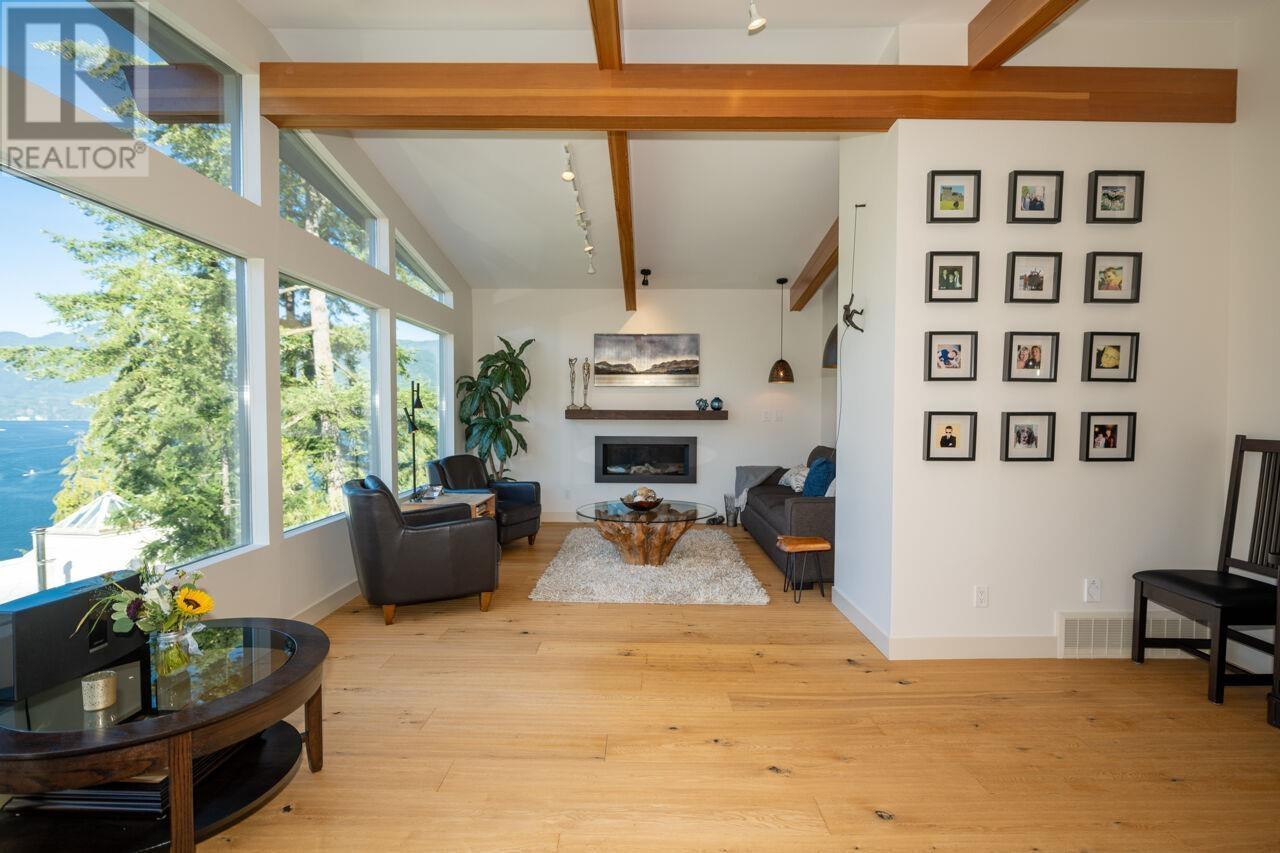 4682 Eastridge Road, North Vancouver, British Columbia  V7G 1K4 - Photo 8 - R2983855