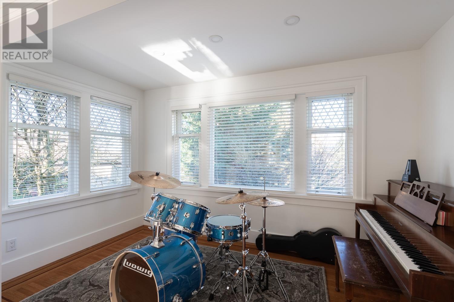 2037 Quilchena Crescent, Vancouver, British Columbia  V6M 1E2 - Photo 15 - R2983866
