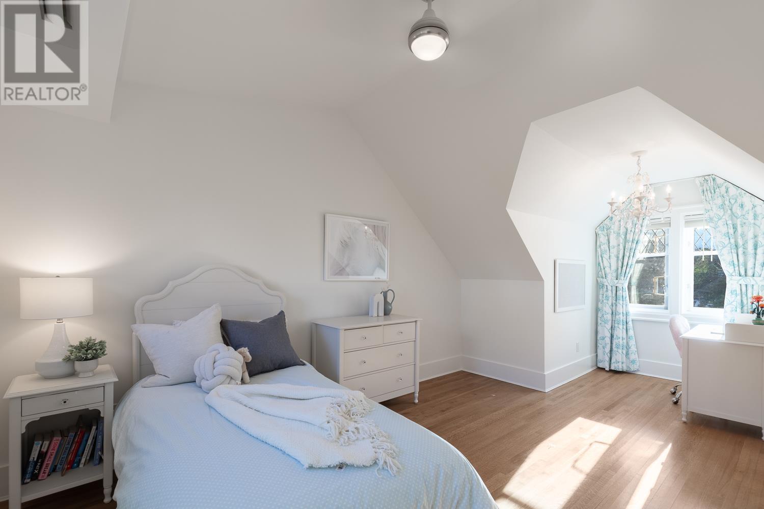 2037 Quilchena Crescent, Vancouver, British Columbia  V6M 1E2 - Photo 22 - R2983866