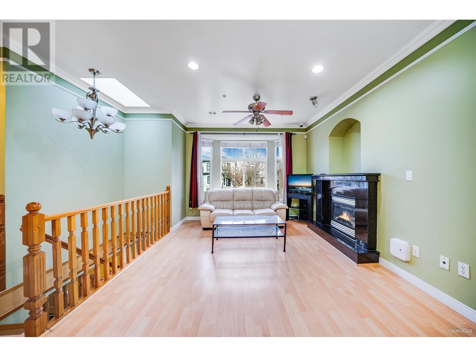742 E 51st Avenue, Vancouver, British Columbia  V5X 1E3 - Photo 4 - R2983867