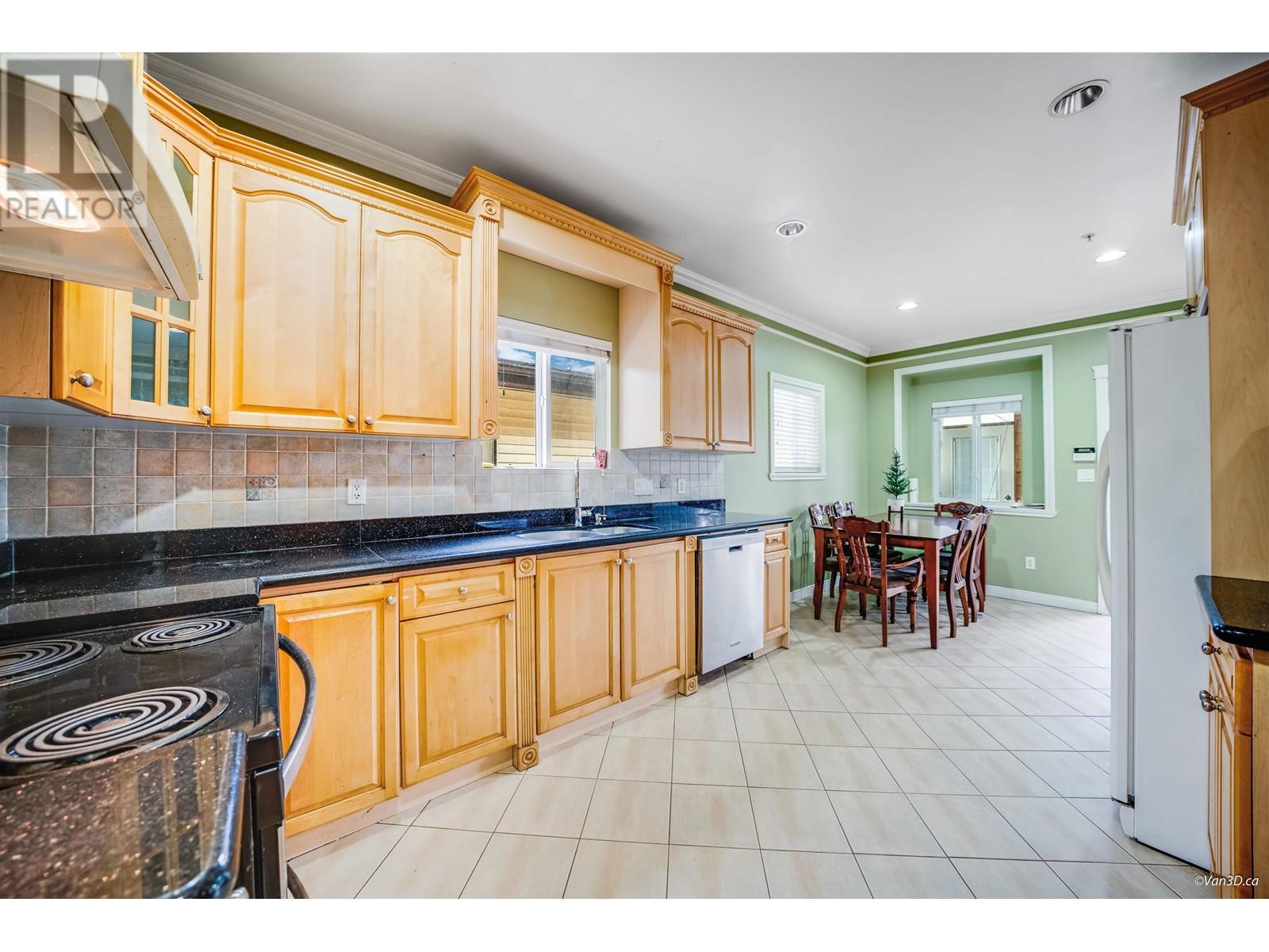 742 E 51st Avenue, Vancouver, British Columbia  V5X 1E3 - Photo 6 - R2983867