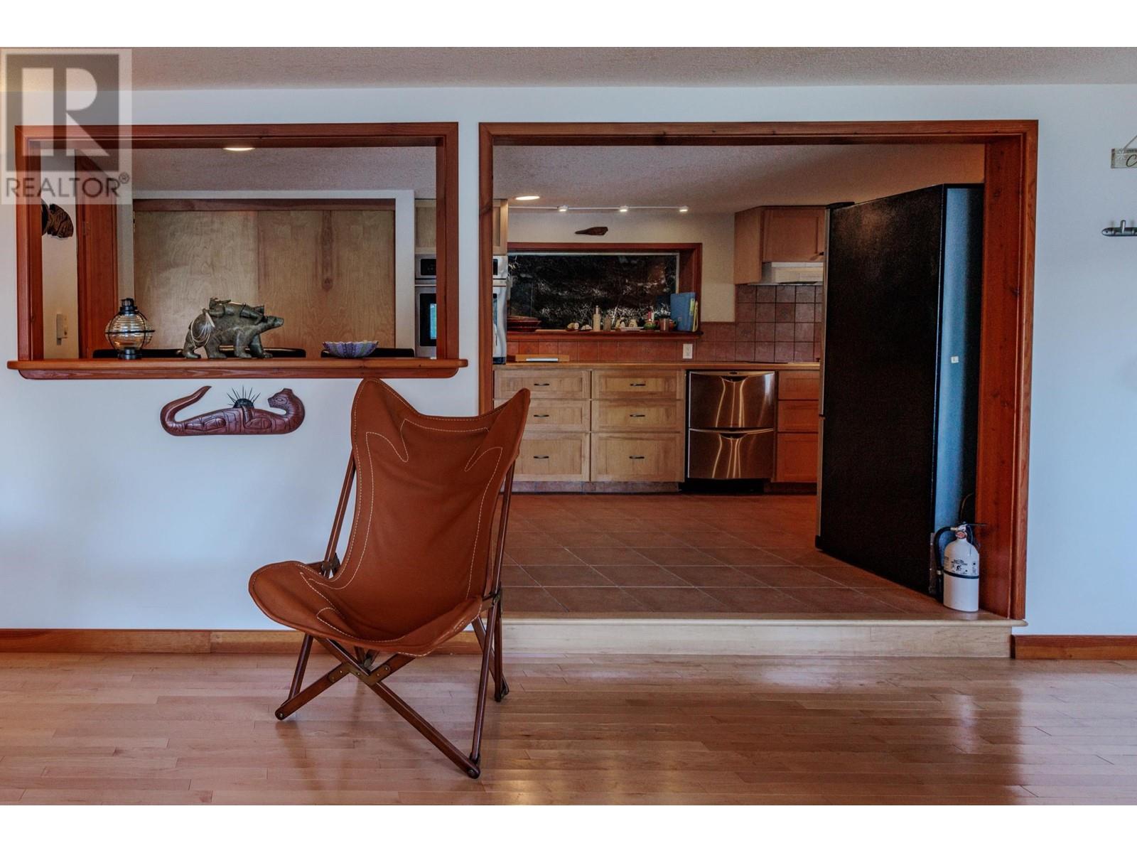 5446 Secret Cove Road, Halfmoon Bay, British Columbia  V7Z 1B7 - Photo 14 - R2983884
