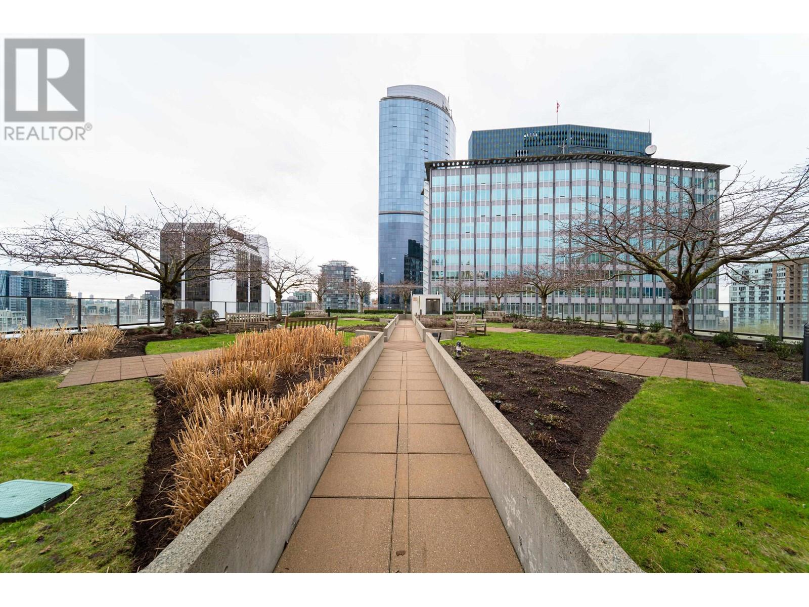 Listing Picture 20 of 35 : 1907 938 SMITHE STREET, Vancouver / 溫哥華 - 魯藝地產 Yvonne Lu Group - MLS Medallion Club Member