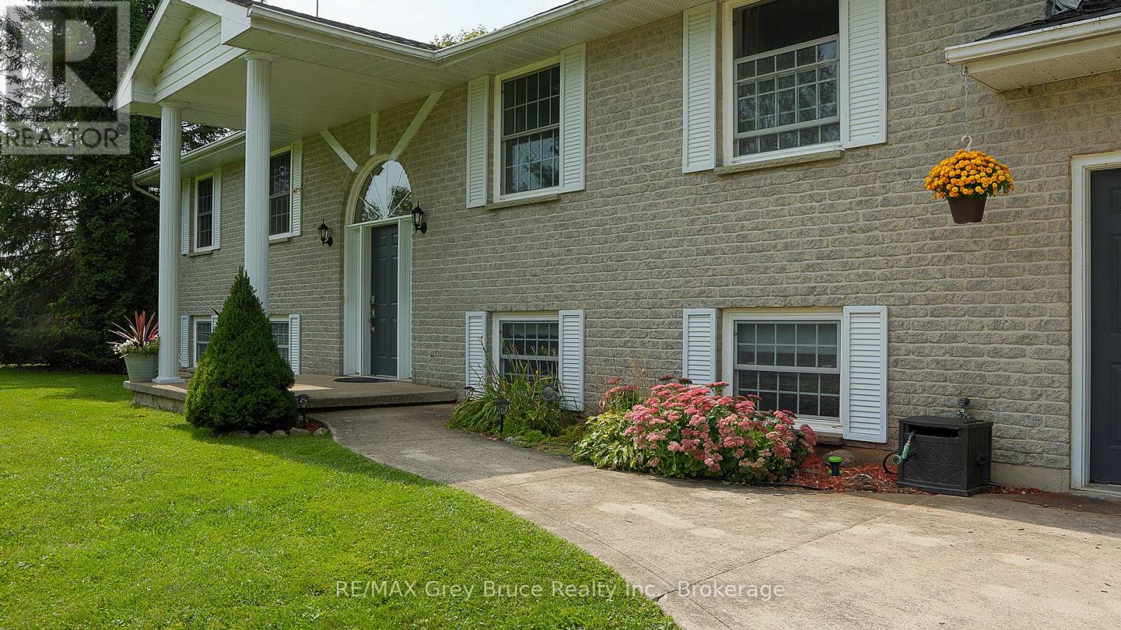 397810 Concession Rd 10, Meaford, Ontario  N4K 5N8 - Photo 8 - X12052049