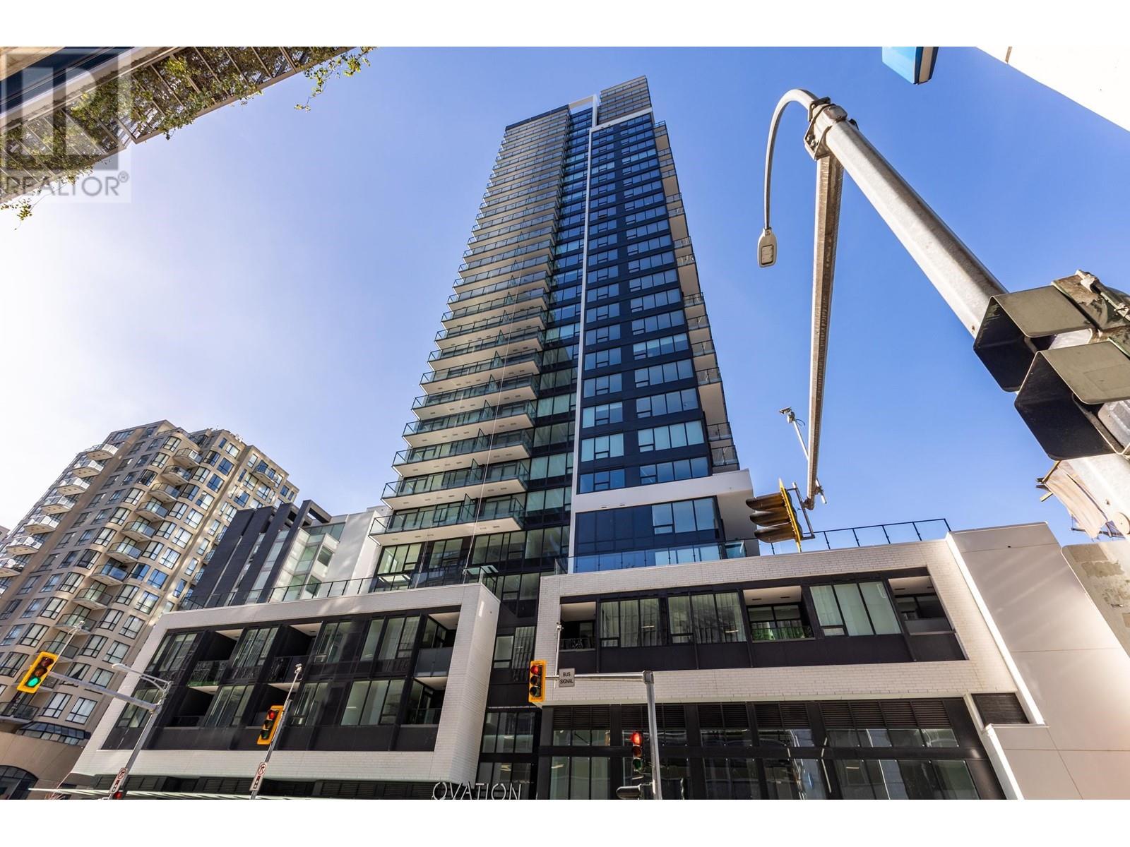 2001 823 CARNARVON STREET, new westminster, British Columbia