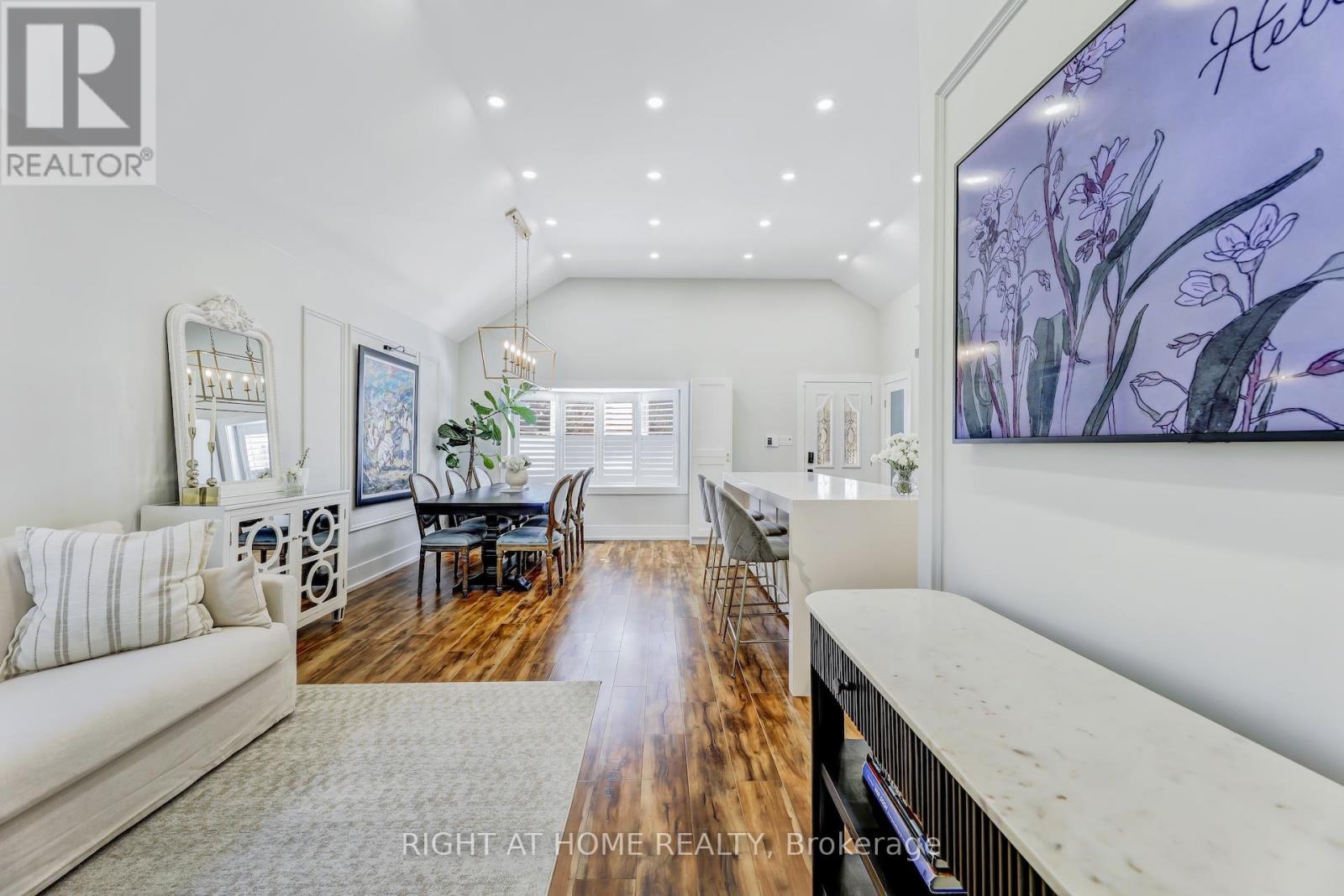 18 Hollydene Road, Toronto, Ontario  M1L 2A6 - Photo 10 - E12052071
