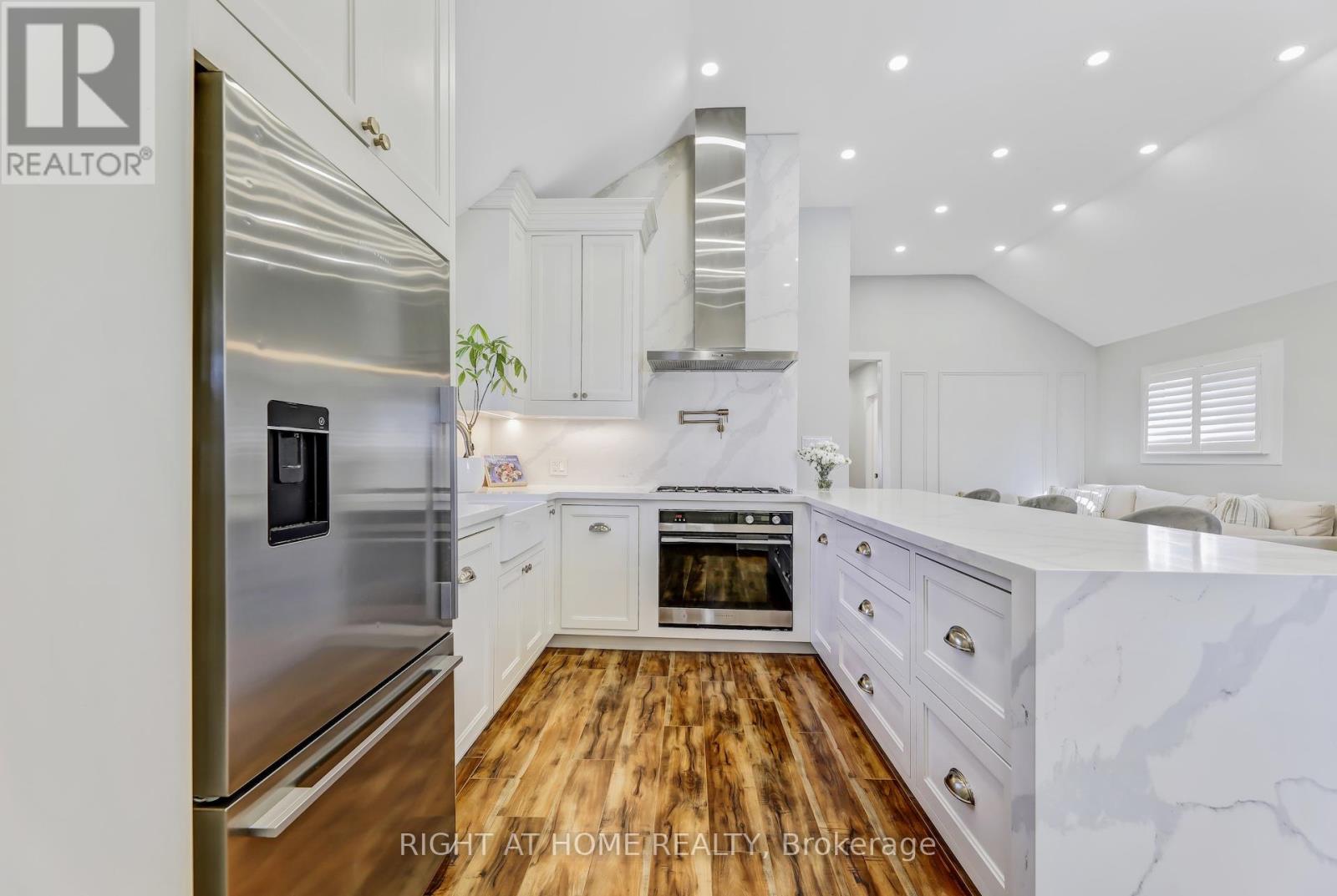 Property at 18 HOLLYDENE ROAD image 3