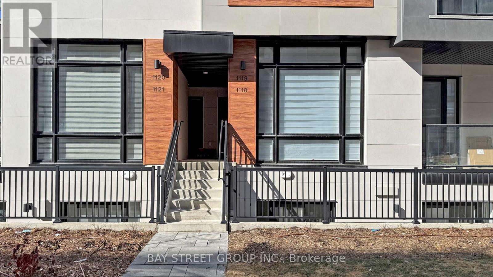 Property at 1119 - 12 DAVID EYER ROAD image 4