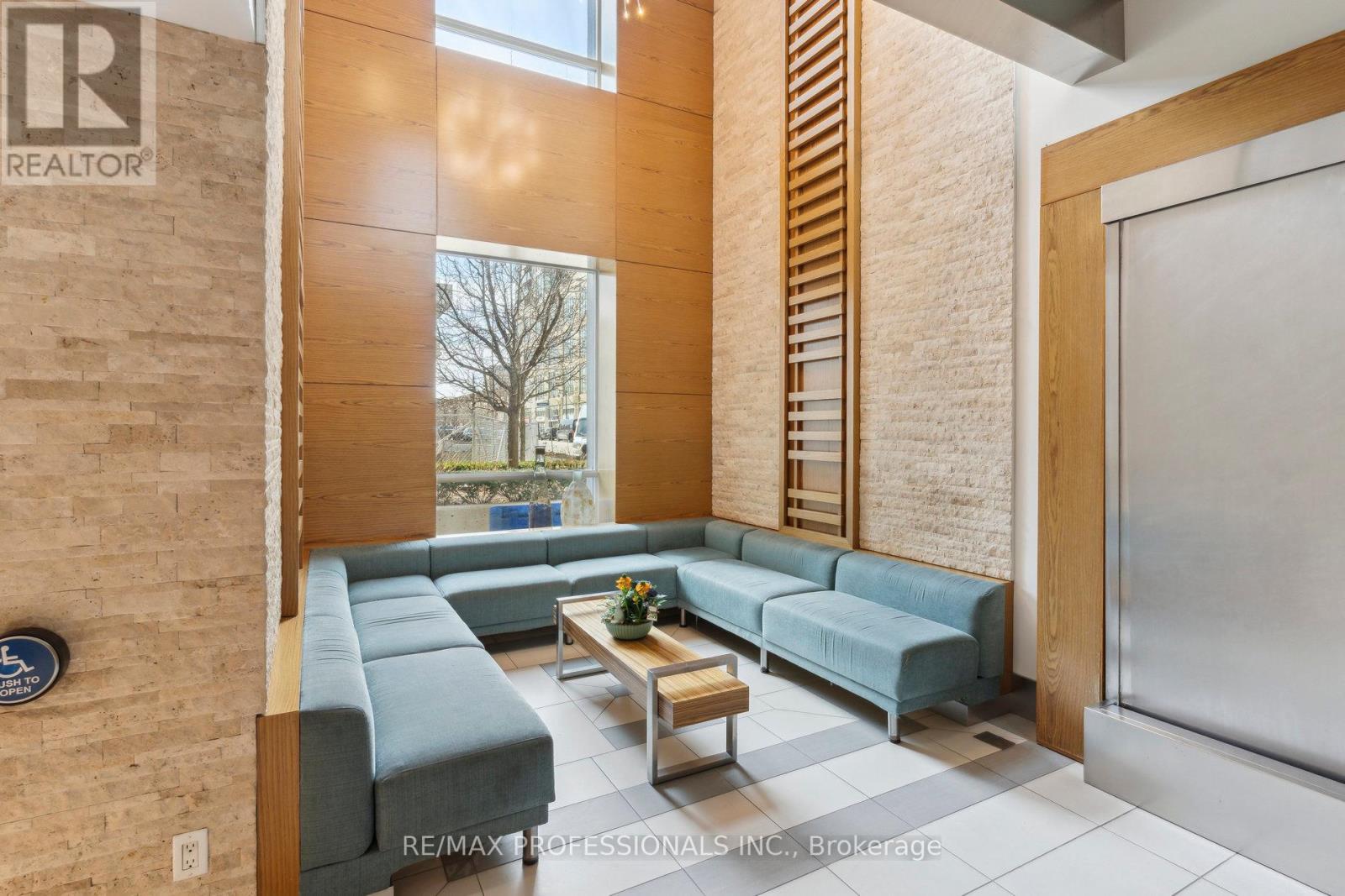 434 - 165 Legion Road N, Toronto, Ontario  M8Y 0A1 - Photo 41 - W12052058