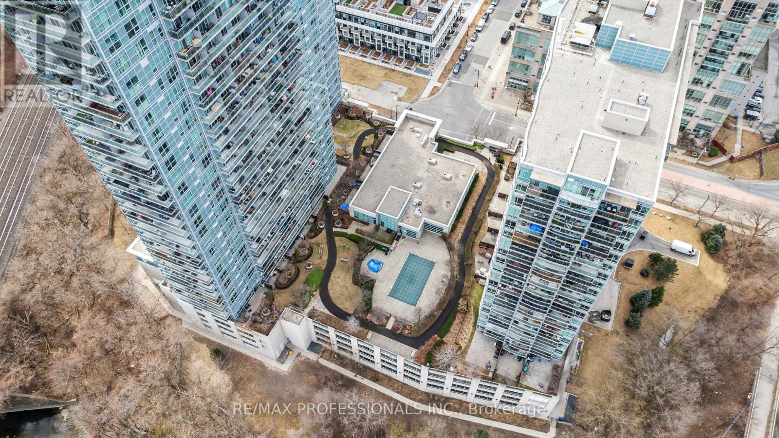 434 - 165 Legion Road N, Toronto, Ontario  M8Y 0A1 - Photo 46 - W12052058