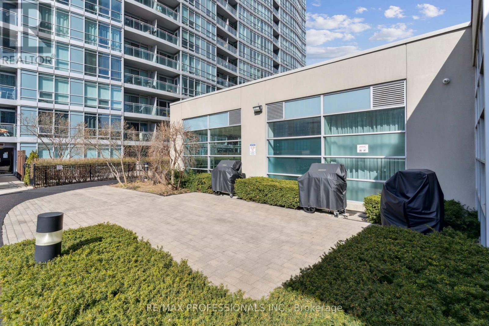 434 - 165 Legion Road N, Toronto, Ontario  M8Y 0A1 - Photo 48 - W12052058