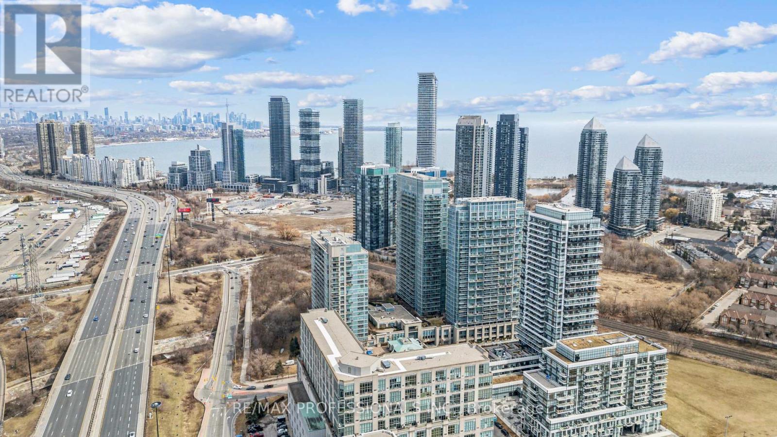434 - 165 Legion Road N, Toronto, Ontario  M8Y 0A1 - Photo 50 - W12052058