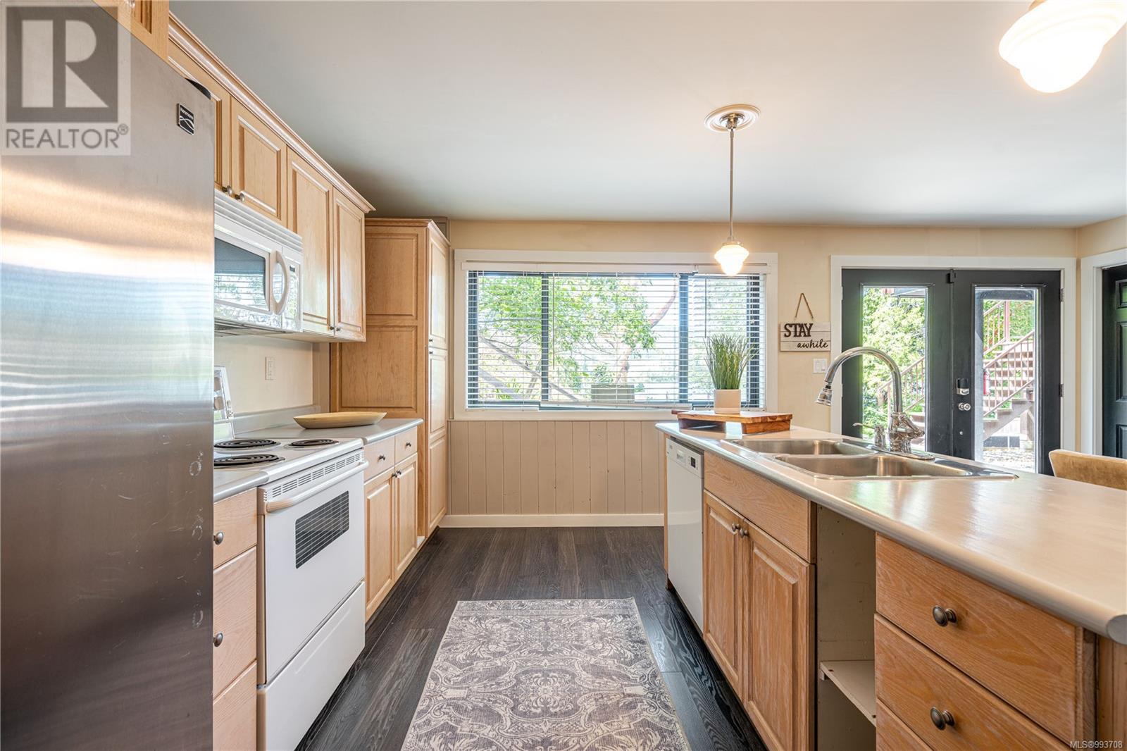 Property at 2880 Leigh Rd image 1
