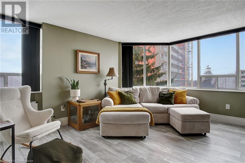 Property at 3227 KING Street E Unit# 409 image 1