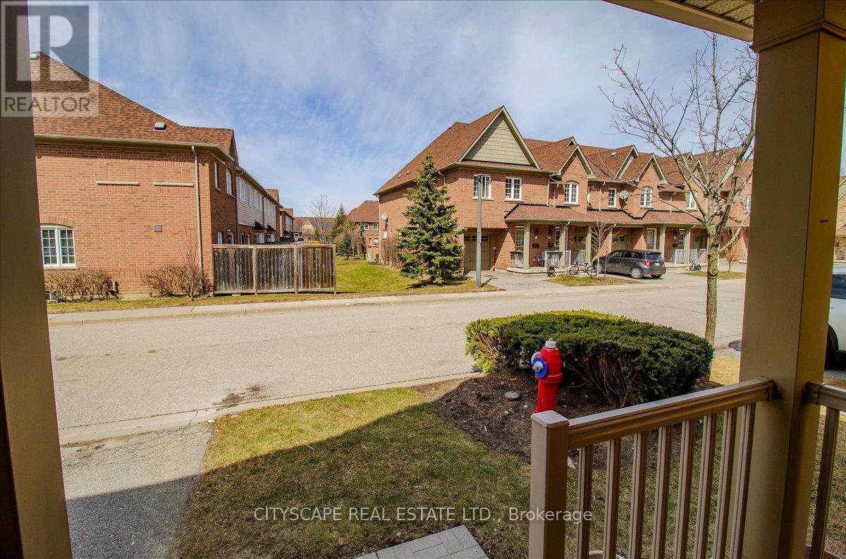 42 - 3950 Erin Centre Boulevard, Mississauga, Ontario  L5M 0A5 - Photo 4 - W12052089