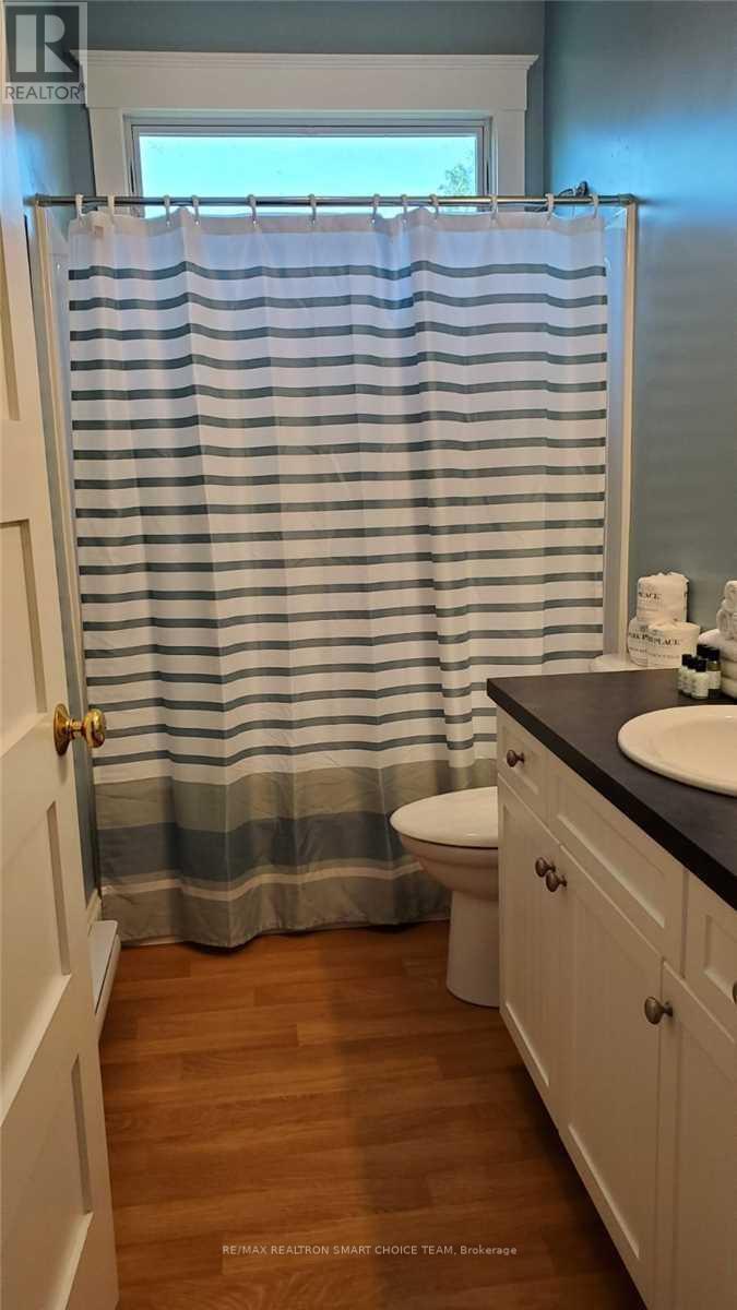 26 Meadow View Lane, Prince Edward County, Ontario  K0K 1P0 - Photo 12 - X12052141