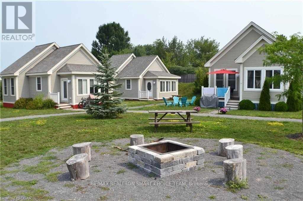 Property at 26 MEADOW VIEW LANE image 2
