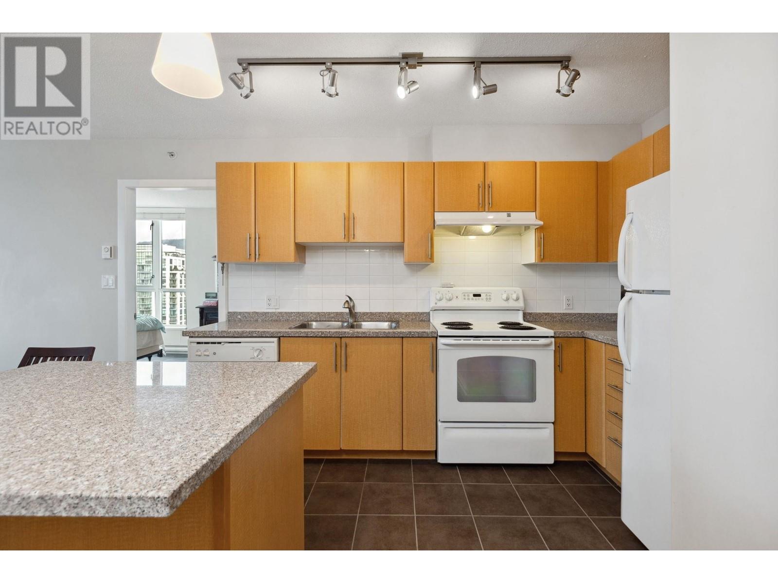 2808 1178 Heffley Crescent, Coquitlam, British Columbia  V3B 0A7 - Photo 15 - R2981772