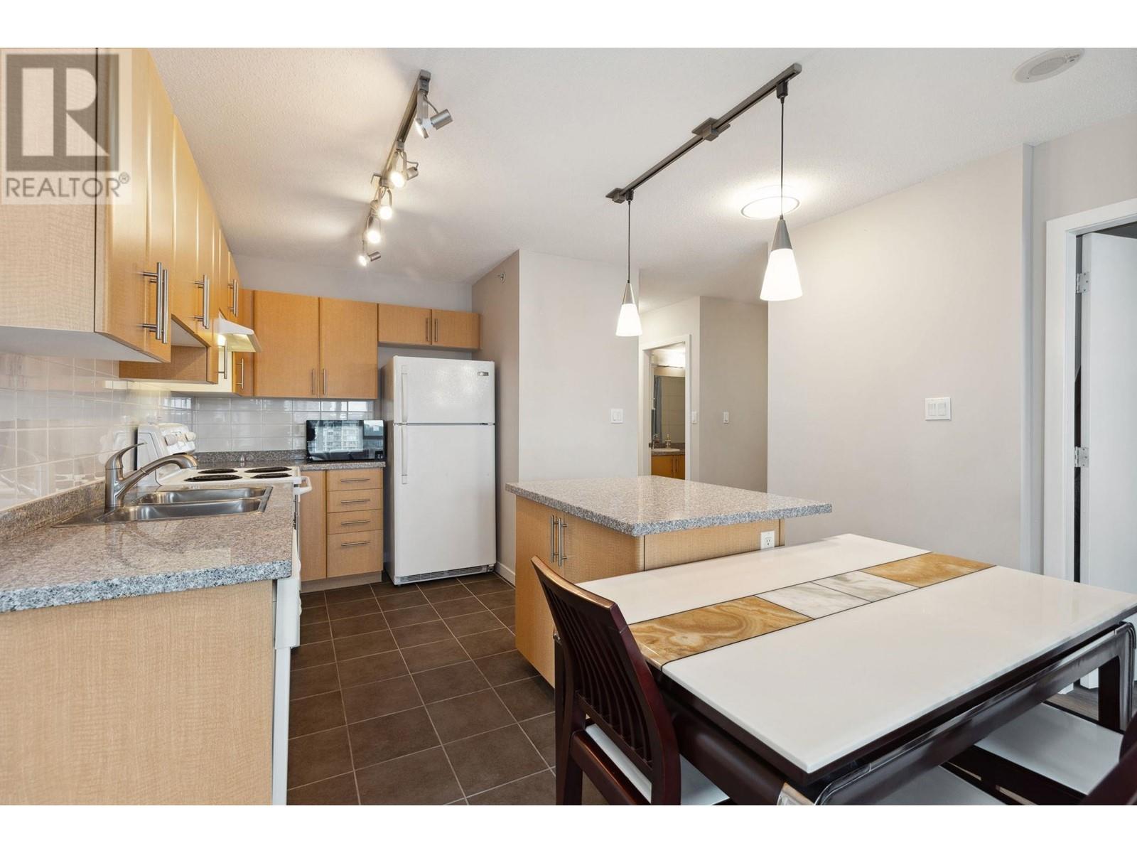 2808 1178 Heffley Crescent, Coquitlam, British Columbia  V3B 0A7 - Photo 13 - R2981772