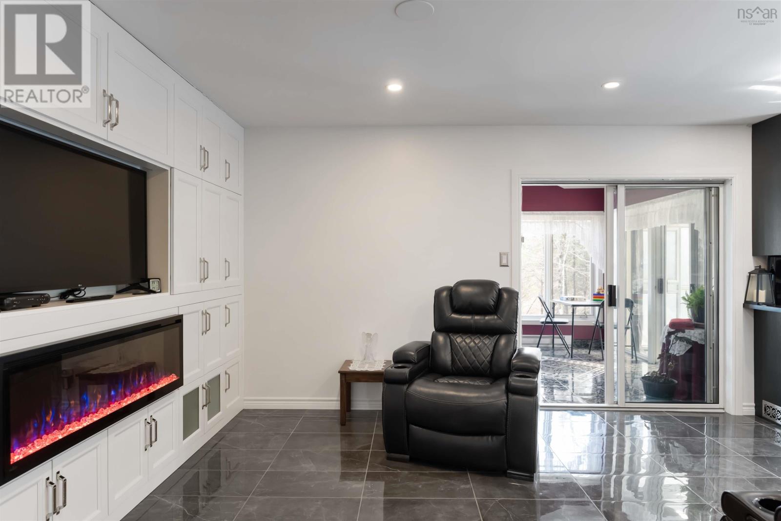 10 Long Lake Road, East Uniacke, Nova Scotia  B0N 1Z0 - Photo 9 - 202505427