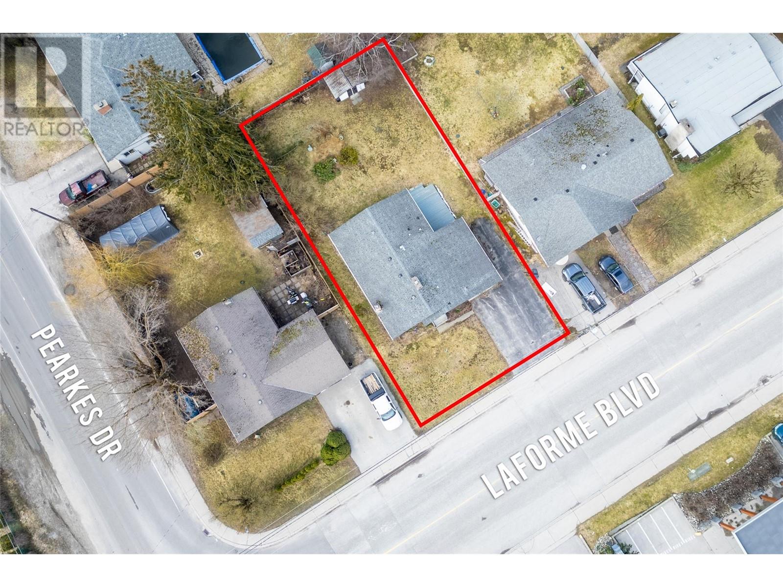 Property at 1924 Laforme Boulevard image 5