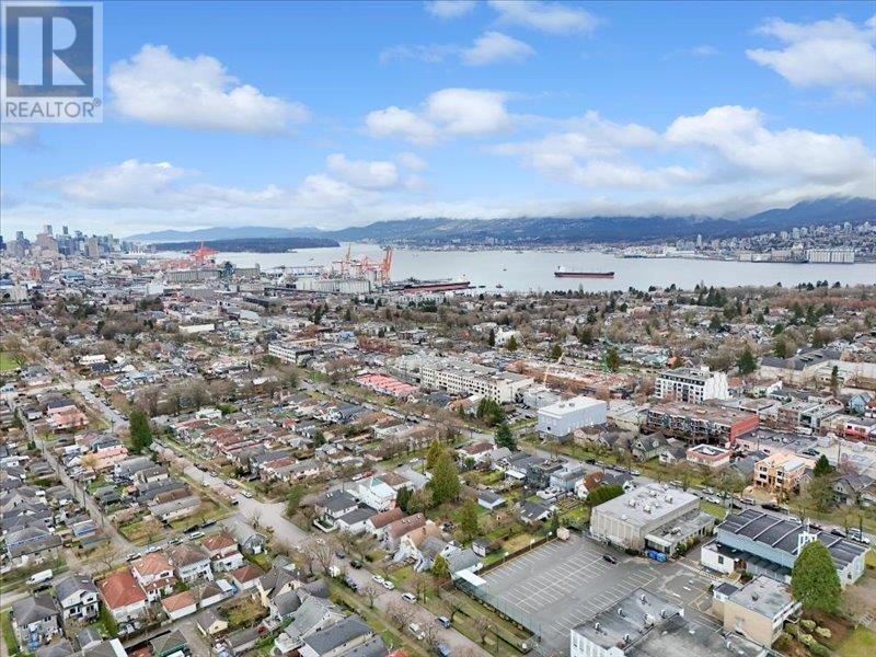 2641 Turner Street, Vancouver, British Columbia  V5K 2G1 - Photo 9 - R2983673