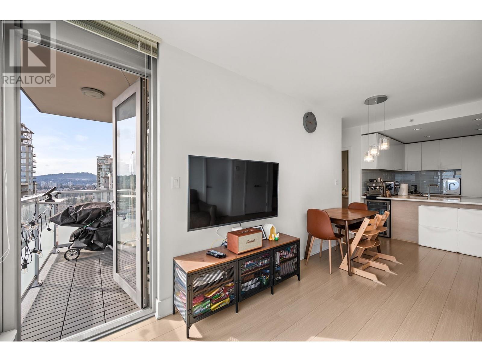 3001 1188 Pinetree Way, Coquitlam, British Columbia  V3B 0K9 - Photo 10 - R2983895