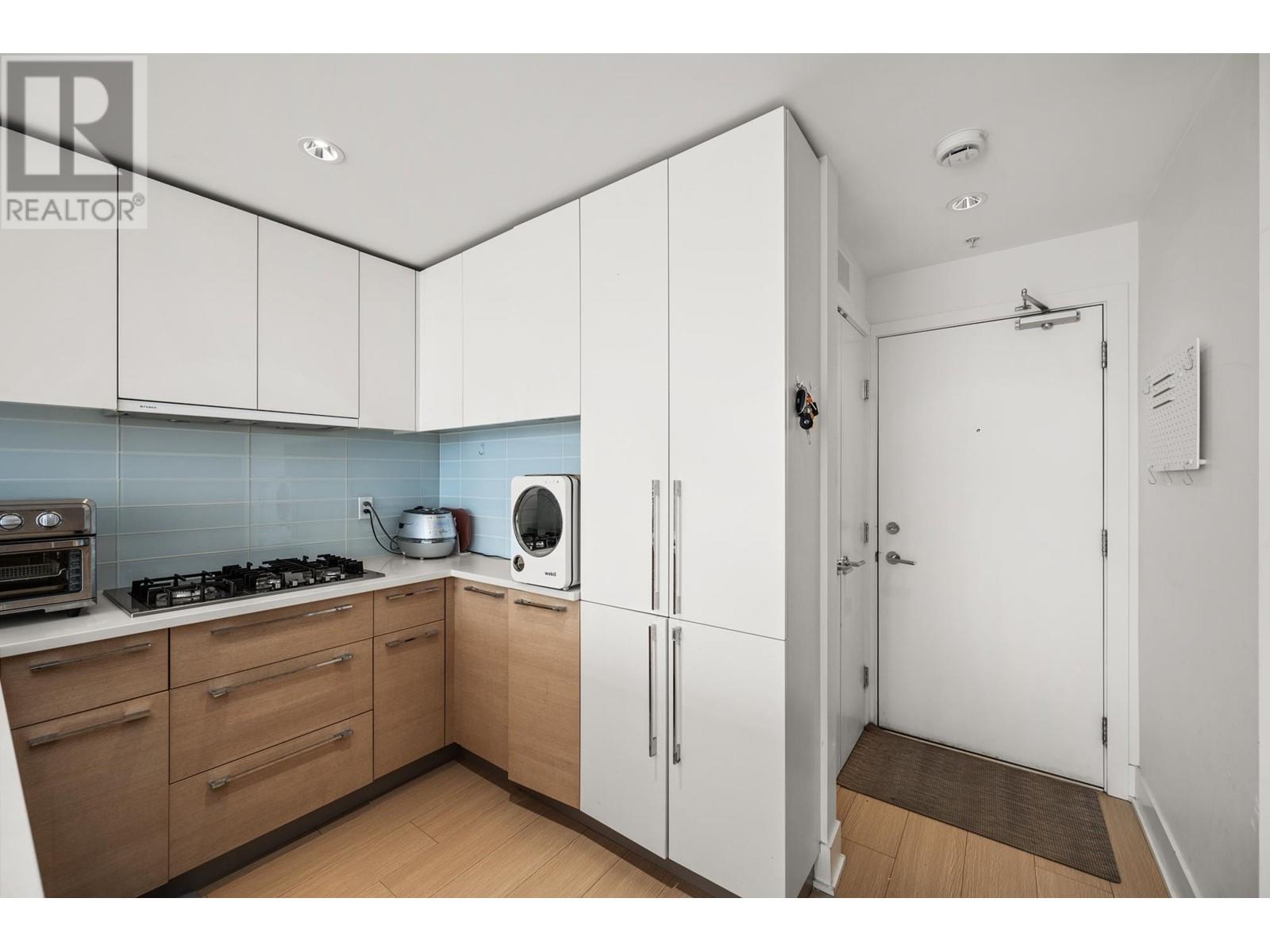 3001 1188 Pinetree Way, Coquitlam, British Columbia  V3B 0K9 - Photo 5 - R2983895