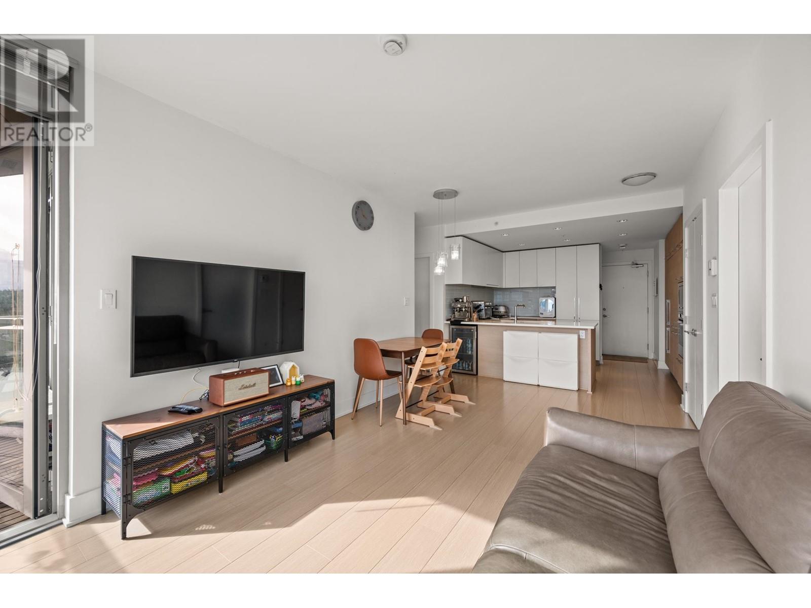 3001 1188 Pinetree Way, Coquitlam, British Columbia  V3B 0K9 - Photo 8 - R2983895