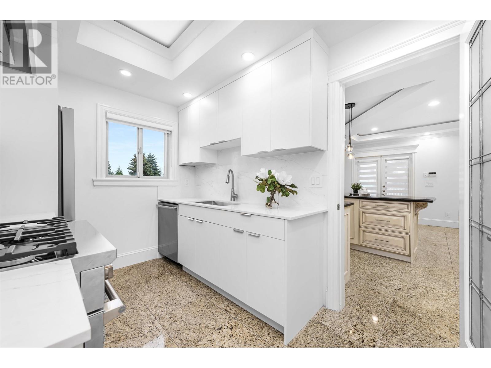 7778 Nursery Street, Burnaby, British Columbia  V5E 2B4 - Photo 13 - R2983912