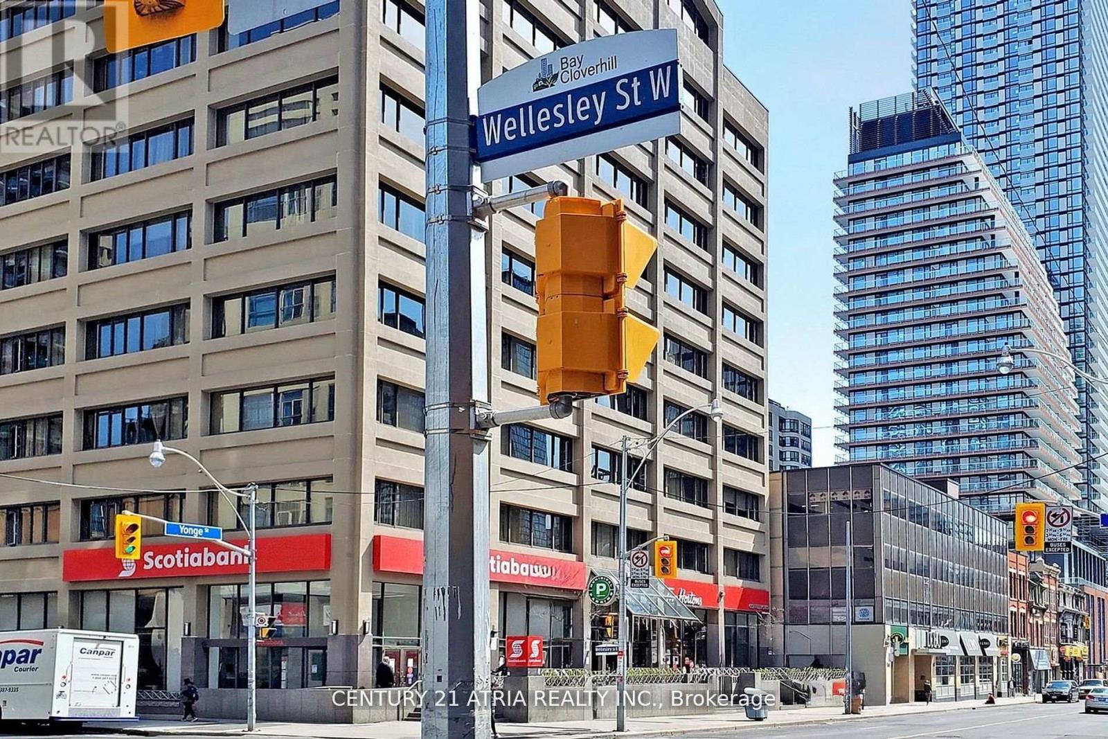 612 - 11 Wellesley Street W, Toronto, Ontario  M4Y 0G4 - Photo 40 - C12052176
