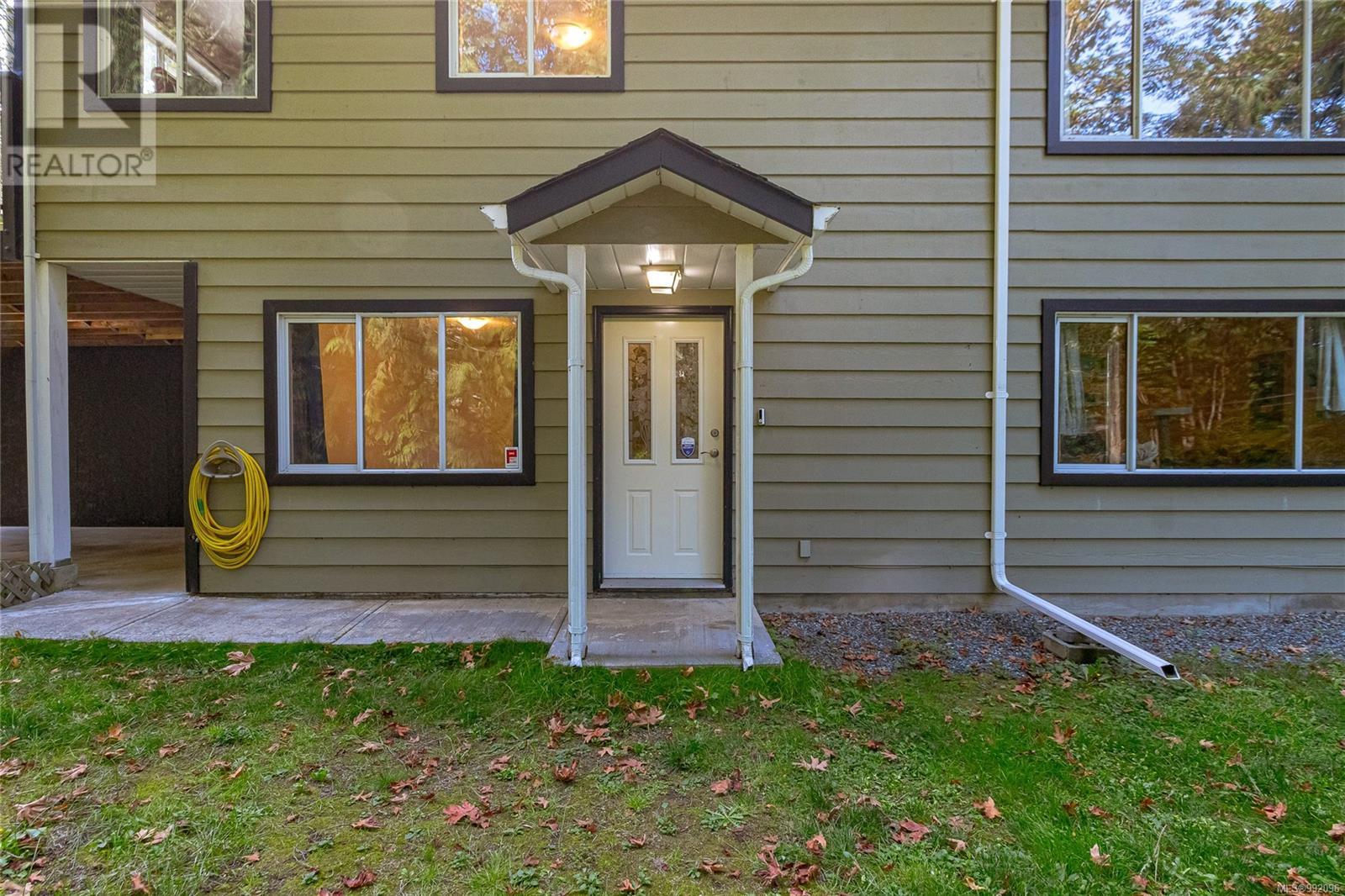 Property at 1576 Shawnigan Lake Rd W image 2