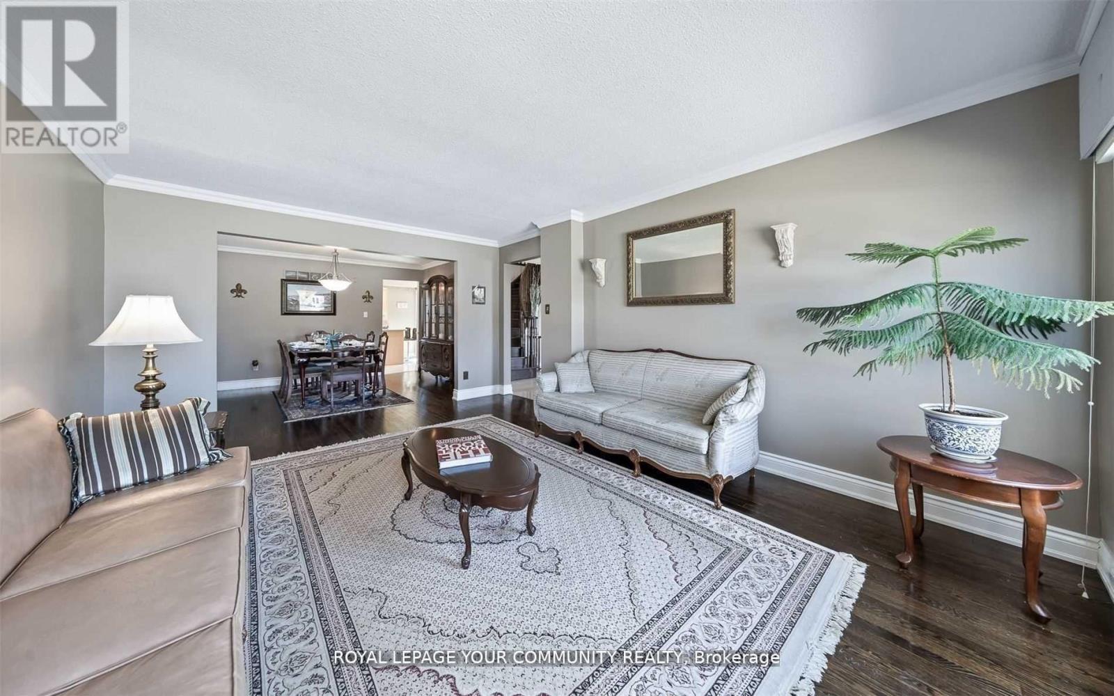 Property at 133 ELLIS AVENUE image 4