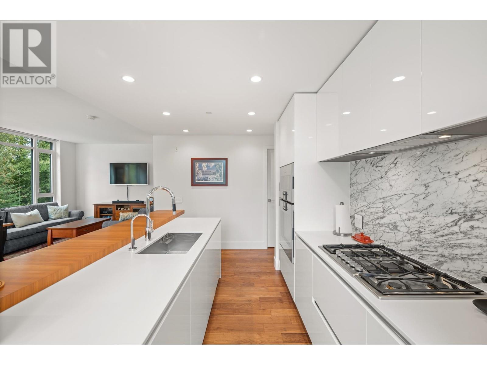 302 7428 Alberta Street, Vancouver, British Columbia  V5X 0J5 - Photo 11 - R2983552