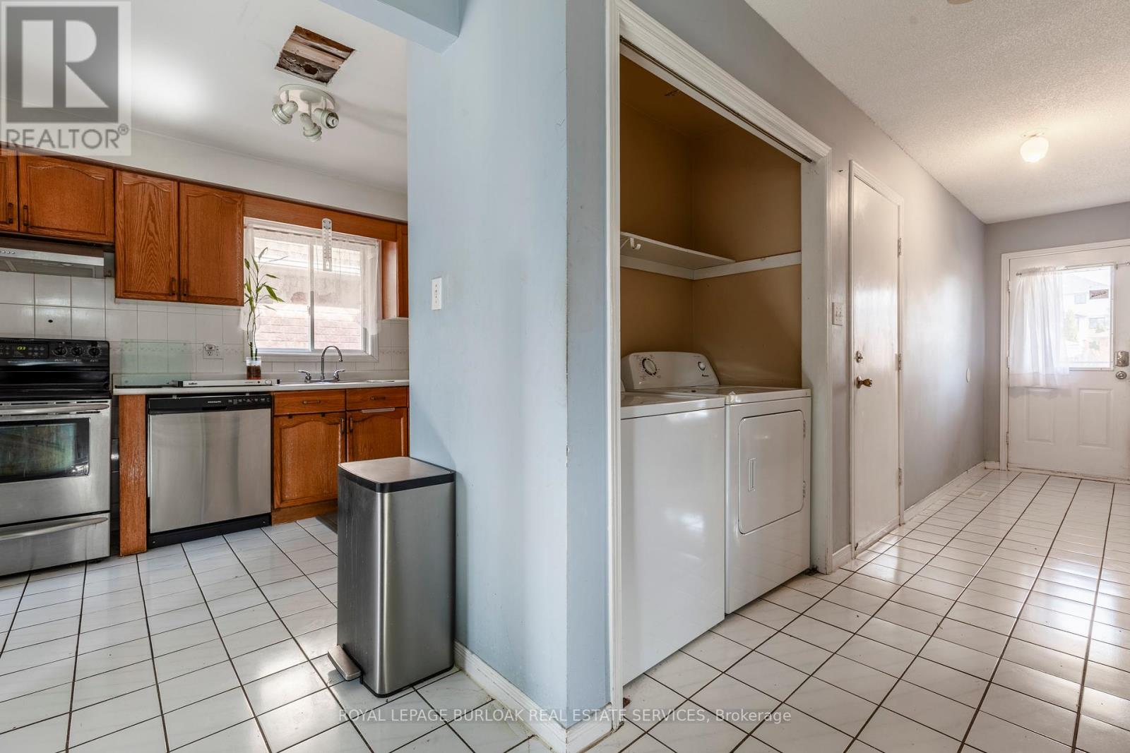 Property at 707 ACADIA DRIVE image 2