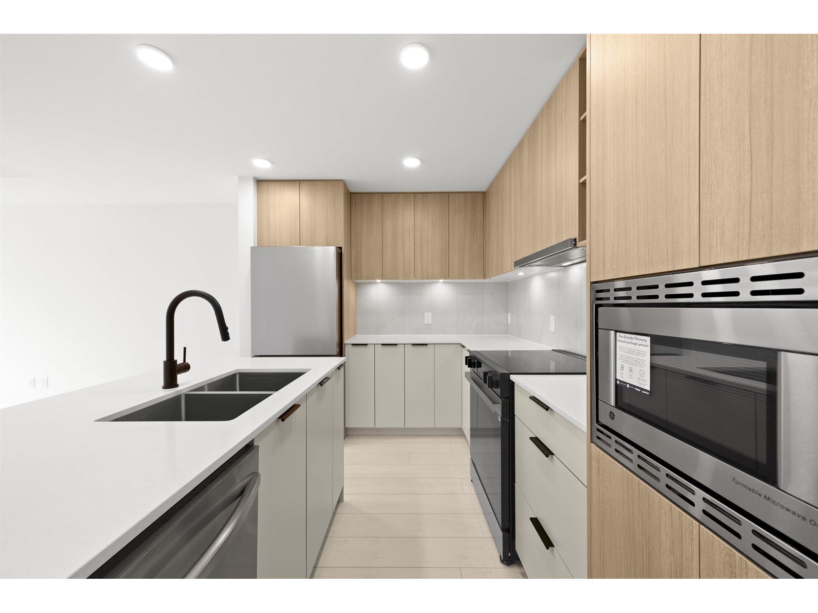 Th7 9456 134 Street, Surrey, British Columbia  V3V 0G8 - Photo 15 - R2983808