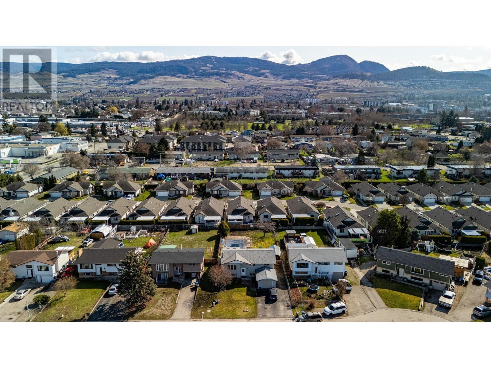 Property at 483 O'Keefe Court image 5