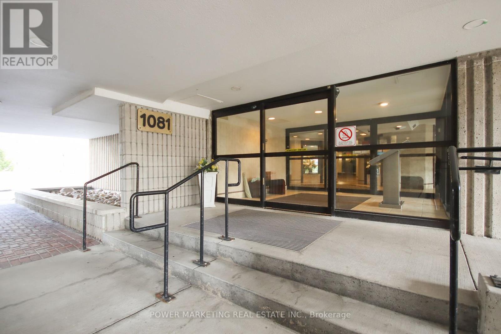 Property at 1604 - 1081 AMBLESIDE DRIVE image 3