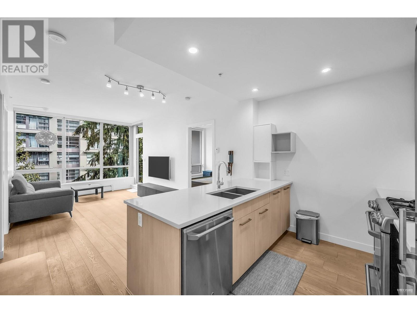 706 9080 University Crescent, Burnaby, British Columbia  V5A 0B7 - Photo 4 - R2983754