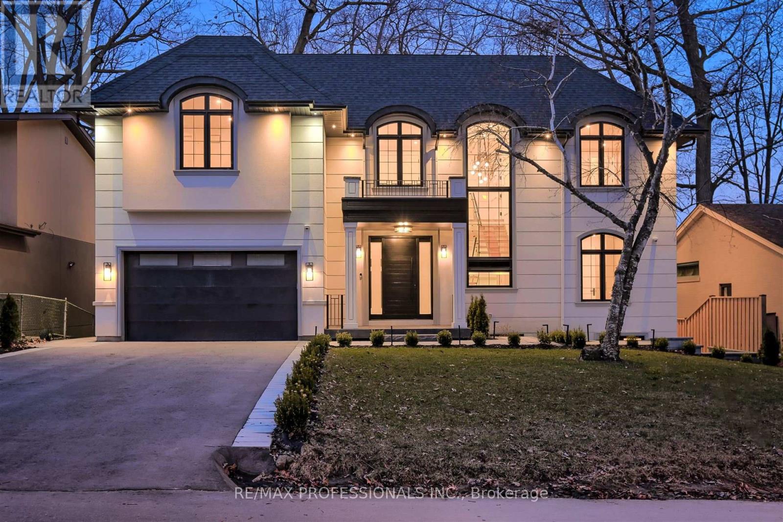 Property at 7 FARNINGHAM CRESCENT image 2