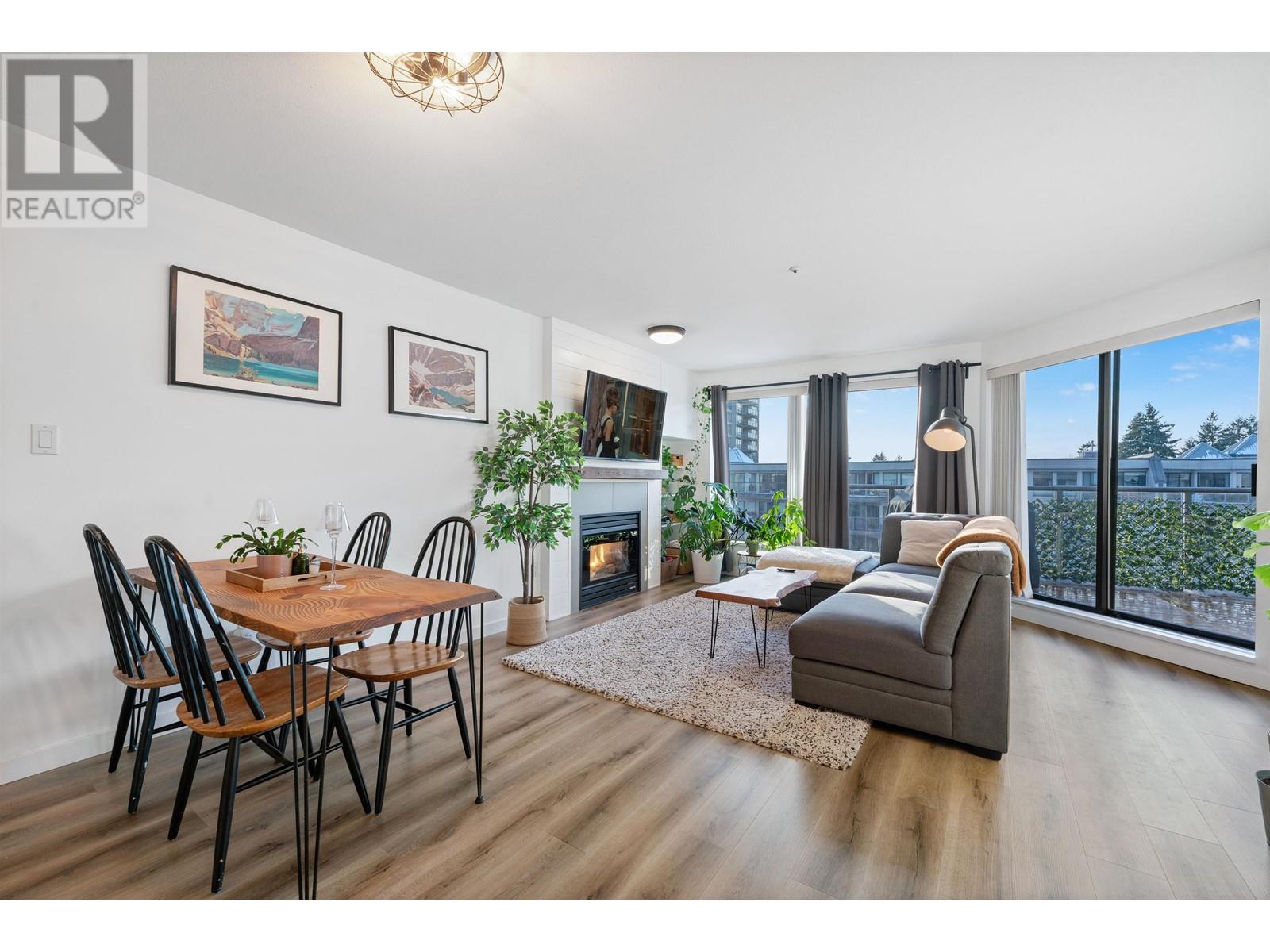 407 2978 Burlington Drive, Coquitlam, British Columbia  V3B 7S6 - Photo 2 - R2983978