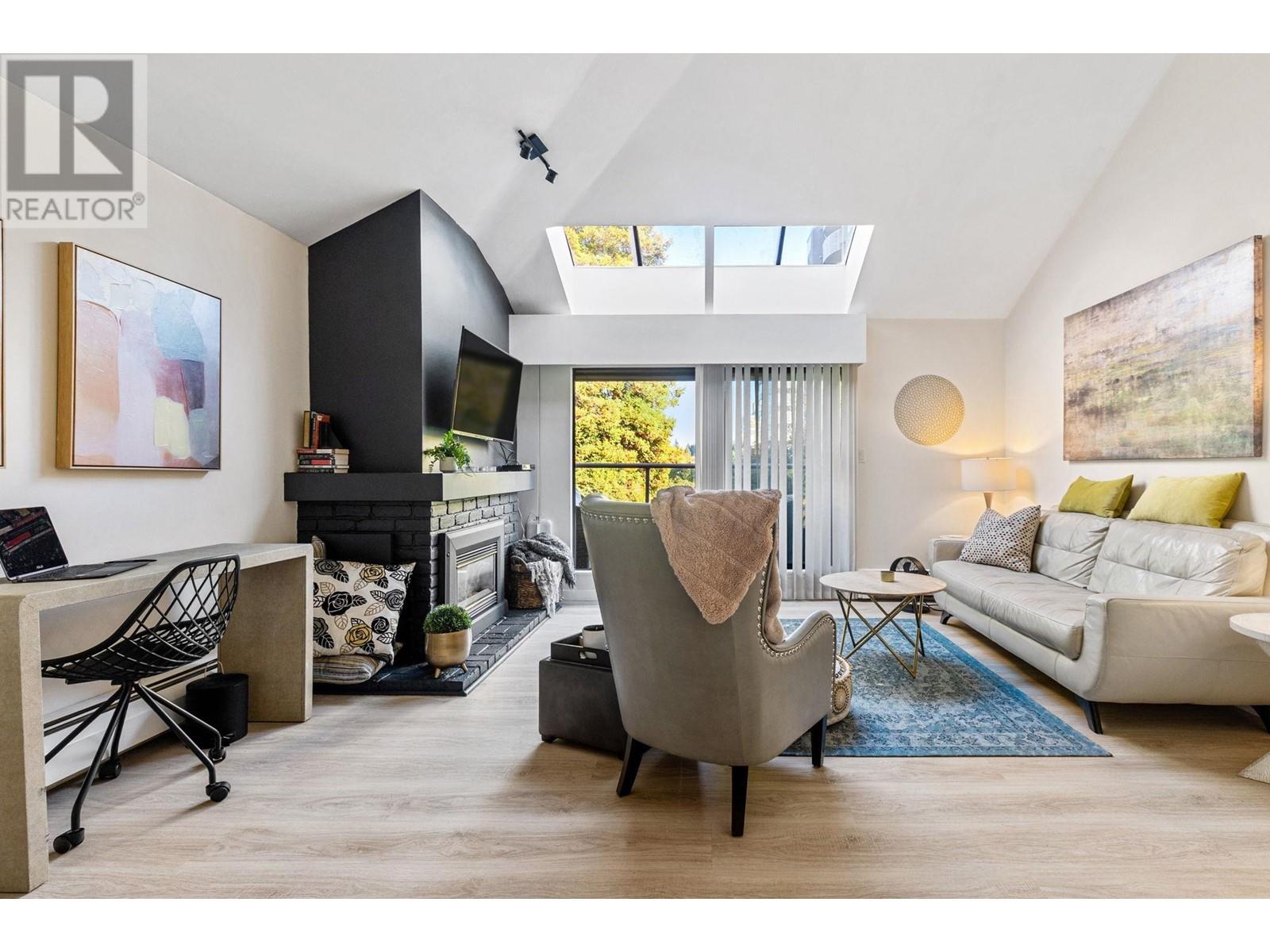 Ph4 2320 W 40th Avenue, Vancouver, British Columbia  V6M 4H6 - Photo 2 - R2983983