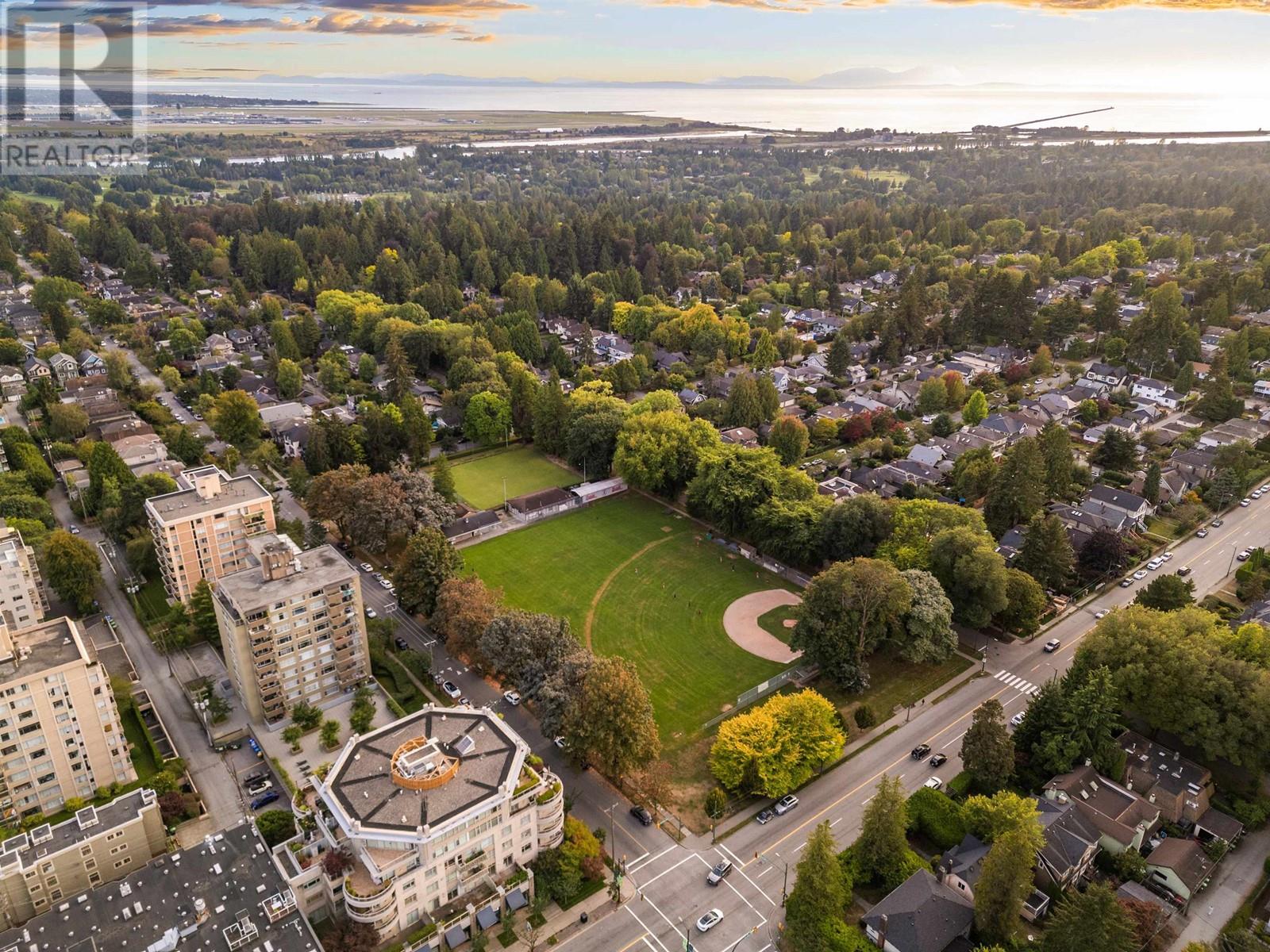 Ph4 2320 W 40th Avenue, Vancouver, British Columbia  V6M 4H6 - Photo 37 - R2983983