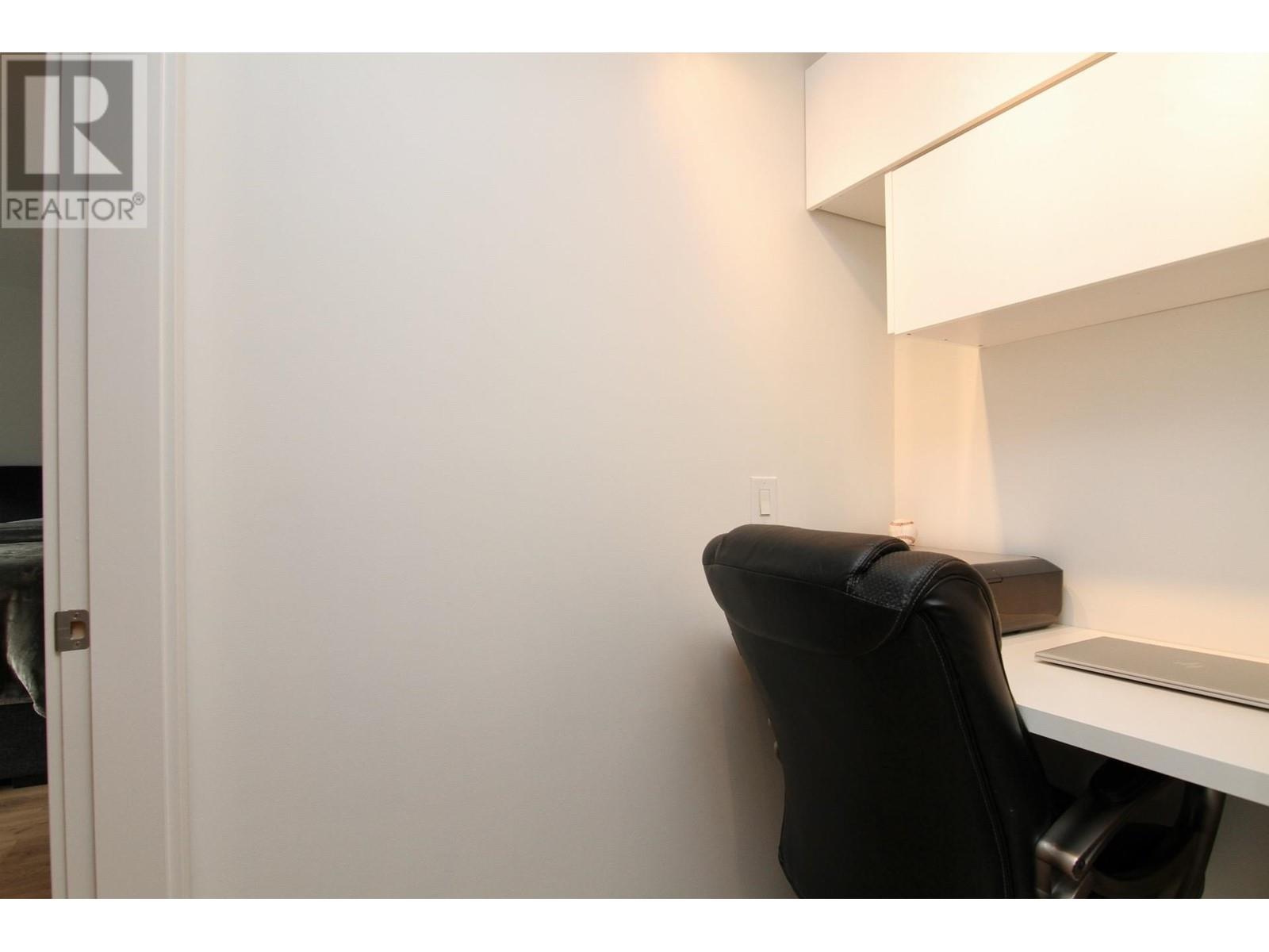 317 700 Klahanie Drive, Port Moody, British Columbia  V3H 5L3 - Photo 12 - R2983993