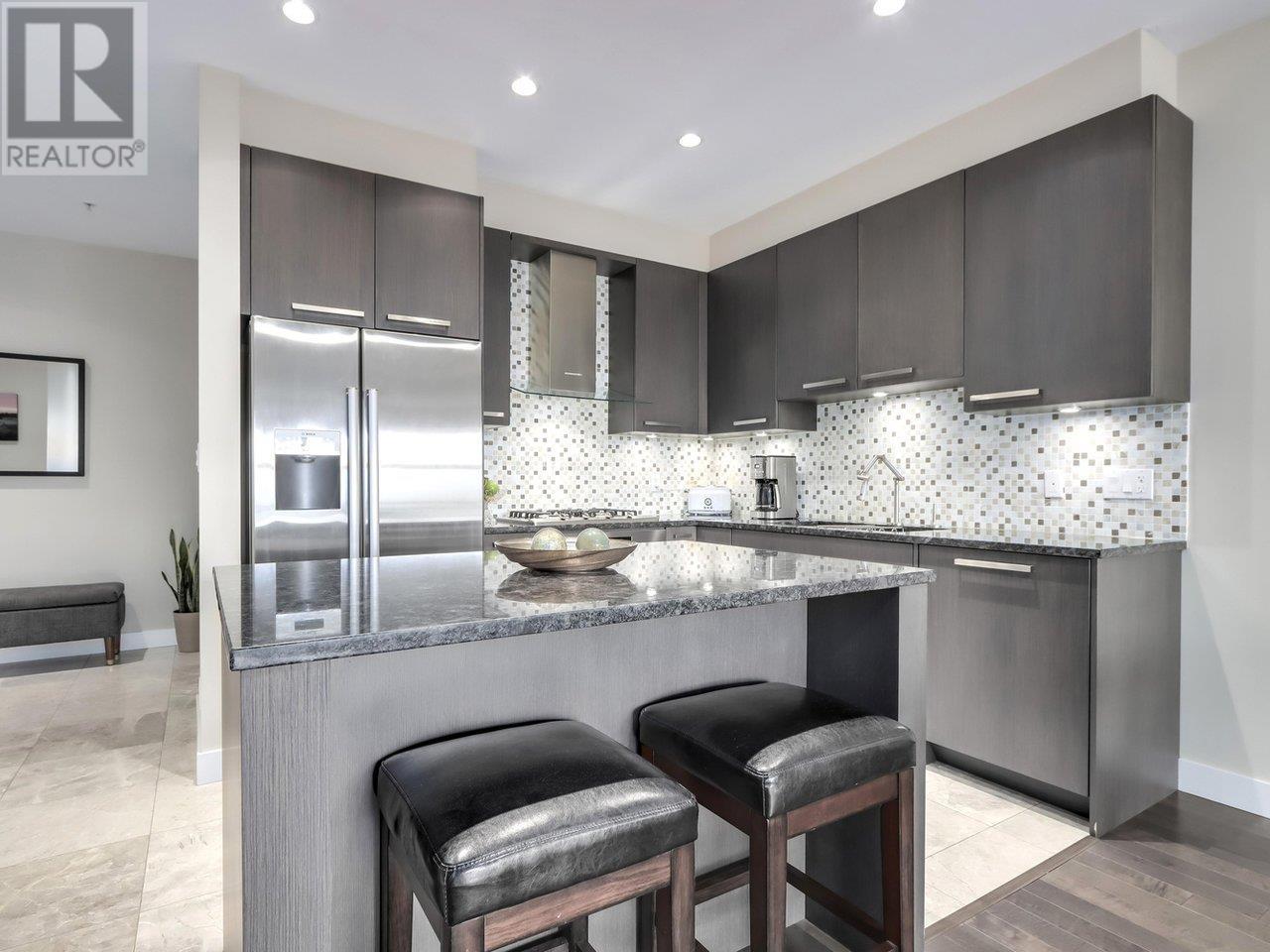 301 4570 Hastings Street, Burnaby, British Columbia  V5C 0E8 - Photo 10 - R2984002