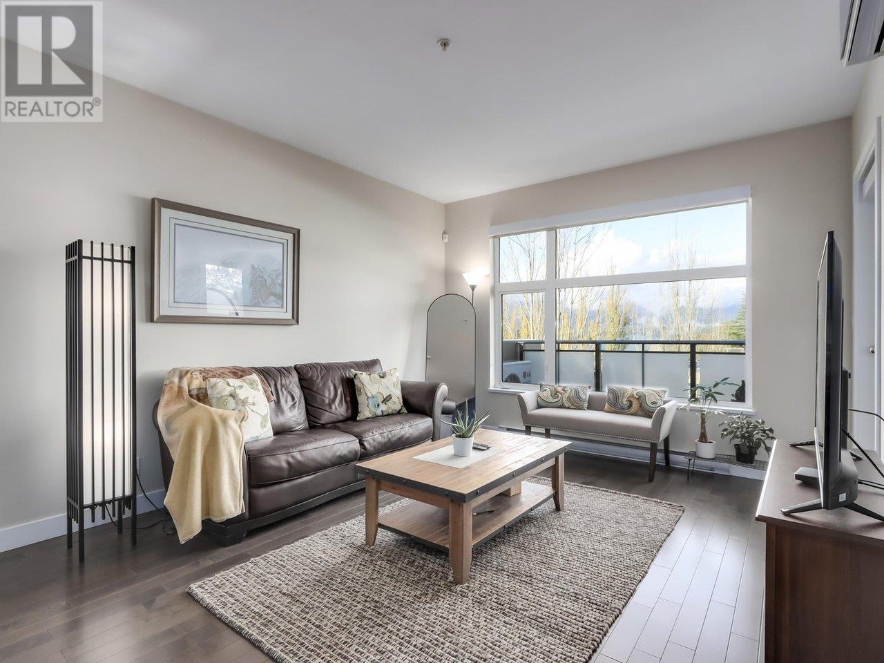 301 4570 Hastings Street, Burnaby, British Columbia  V5C 0E8 - Photo 4 - R2984002