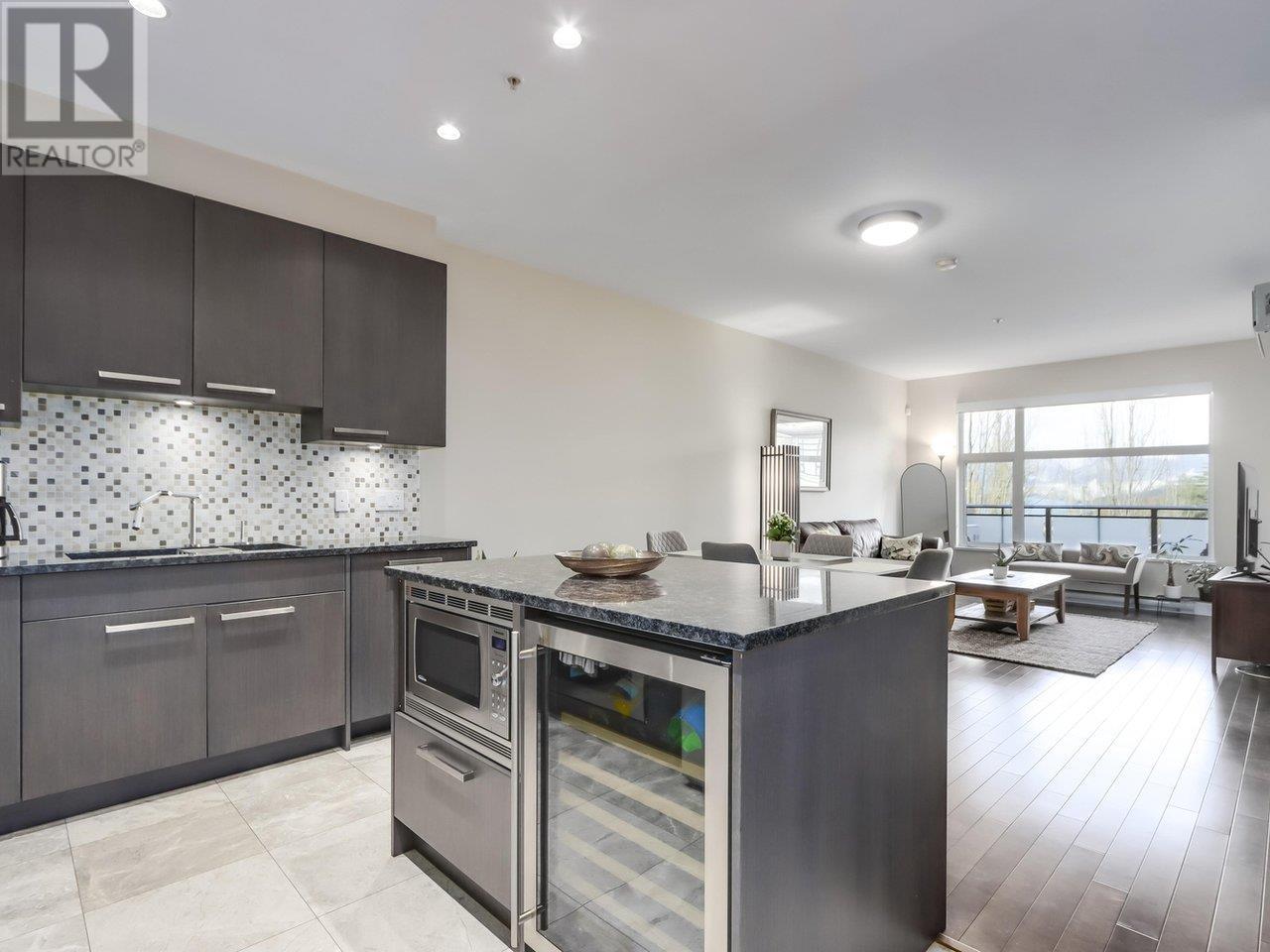 301 4570 Hastings Street, Burnaby, British Columbia  V5C 0E8 - Photo 9 - R2984002