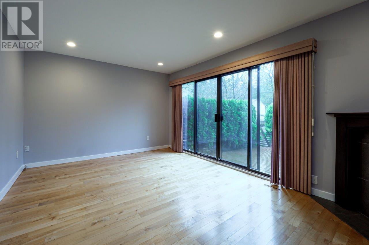 80 1930 Cedar Village Crescent, North Vancouver, British Columbia  V7J 3M5 - Photo 24 - R2984014